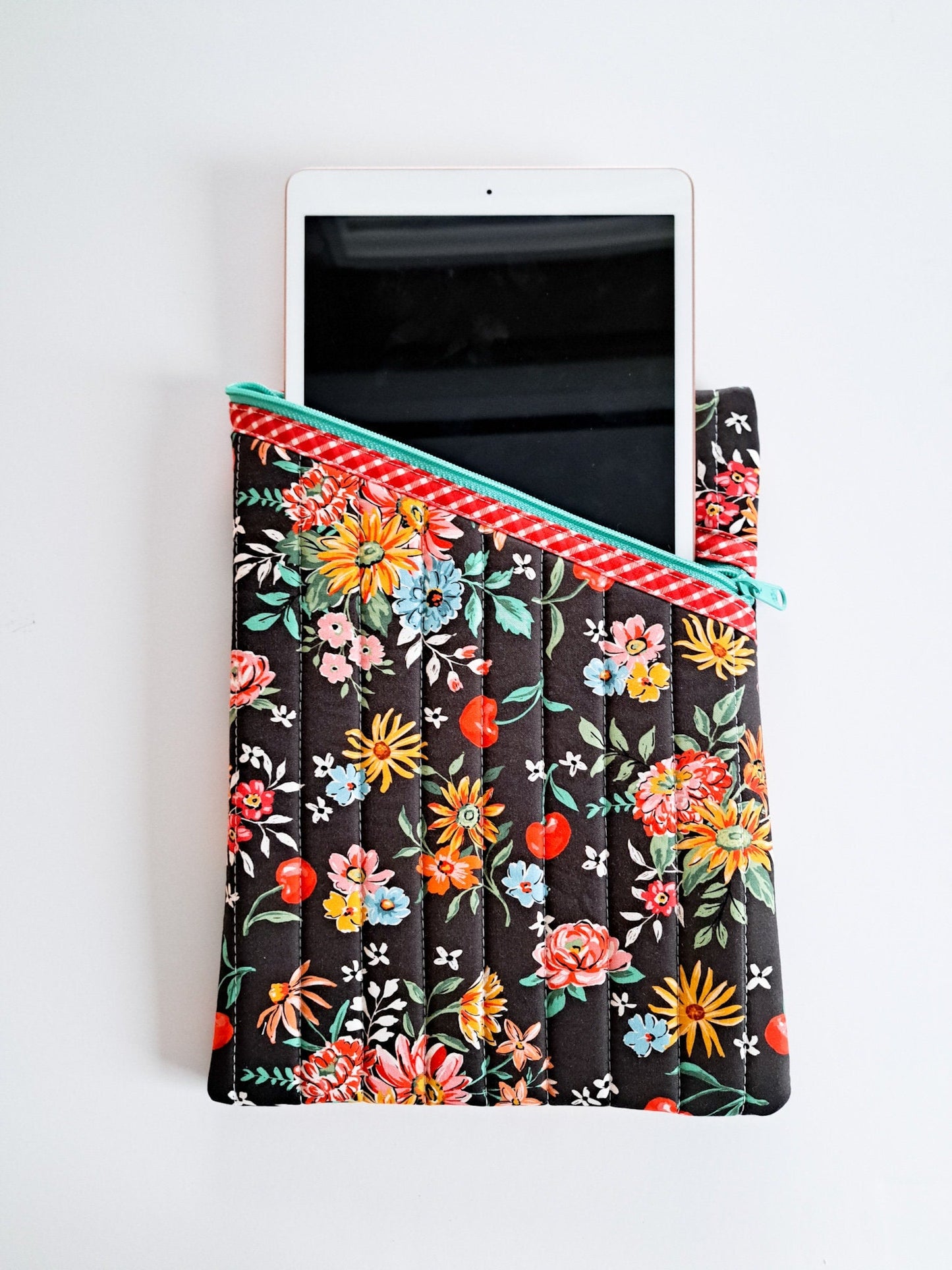 Wholesale: Hemingway Pouch Paper Pattern