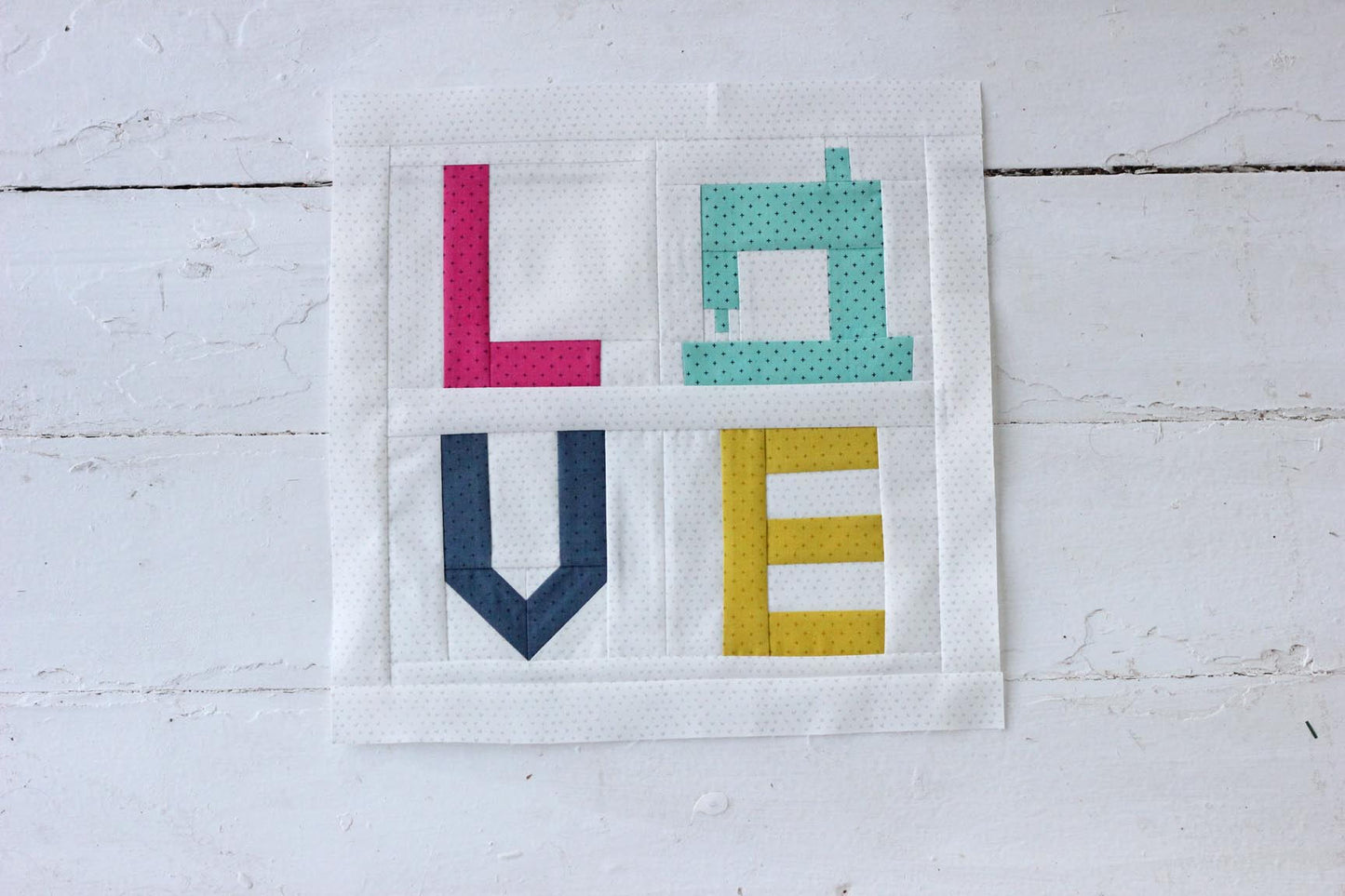 Sew in Love Mini Quilt PDF Pattern - Instant Download