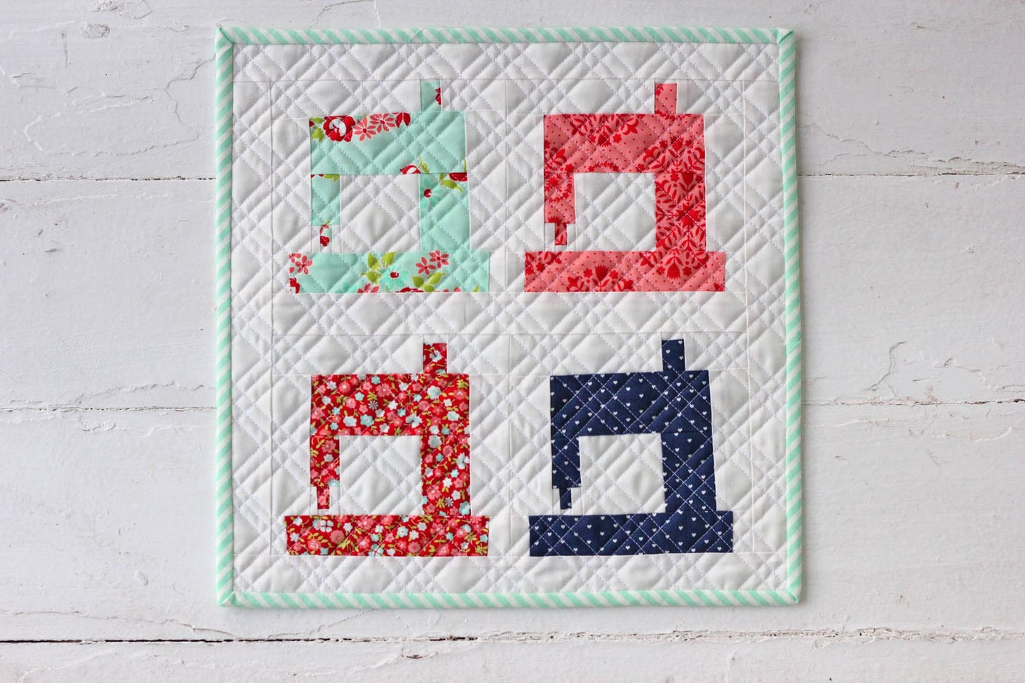 Sew in Love Mini Quilt PDF Pattern - Instant Download