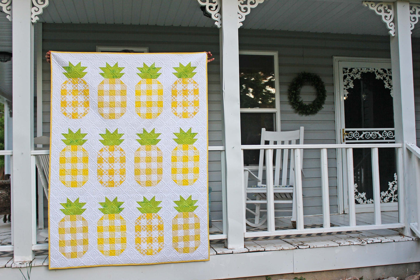 Plaid Pineapples Quilt PDF Pattern - Instant Download