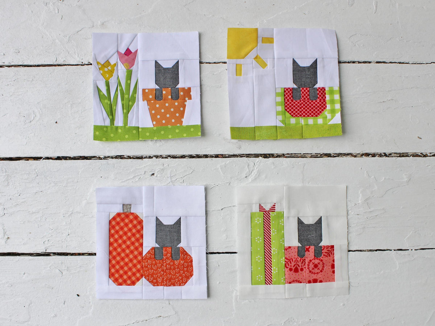 Christmas Kitty Foundation Paper Pieced Quilt Block PDF Pattern - Instant Download