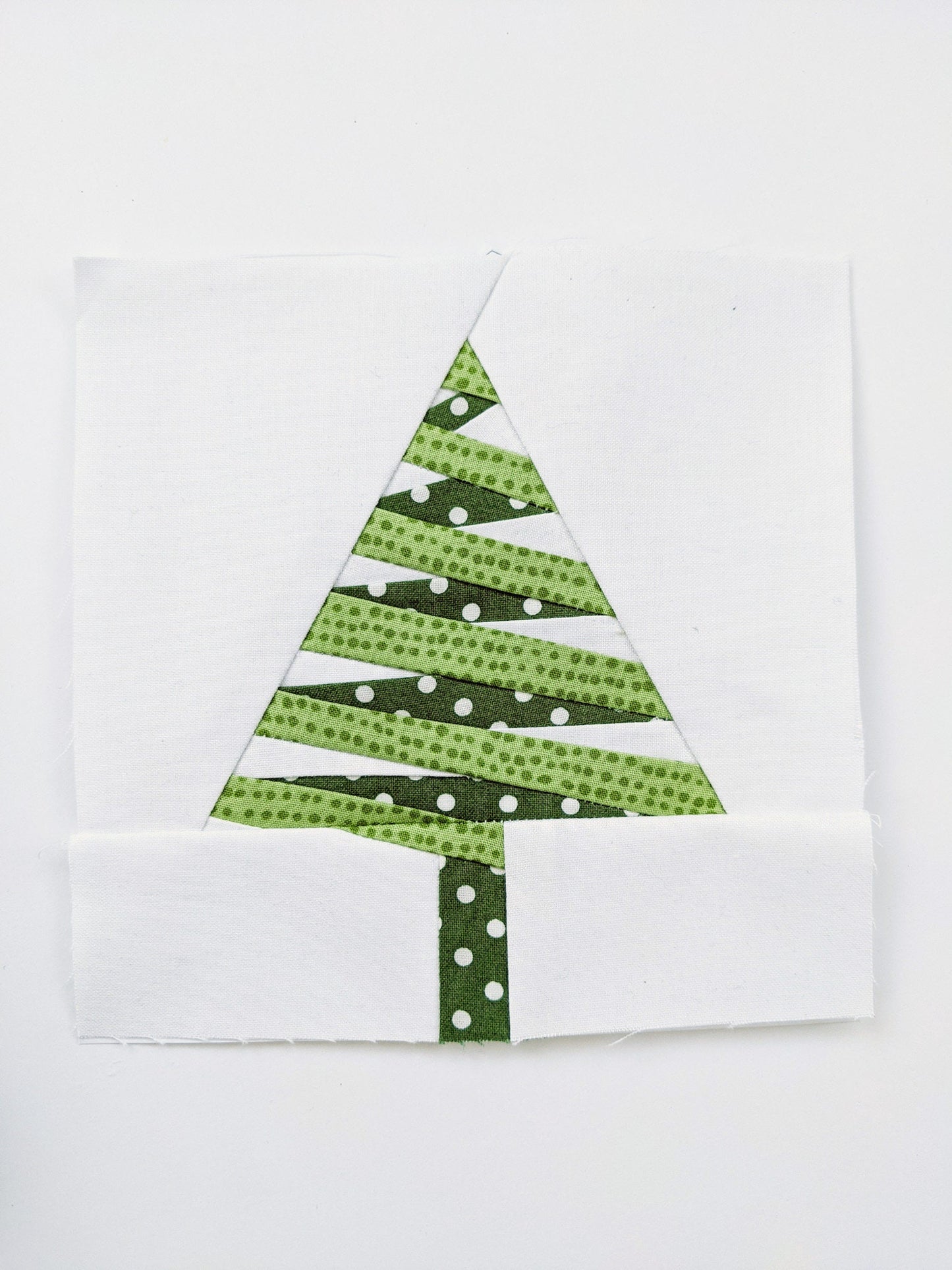 Ribbon Tree Foundation Paper Piecing Quilt Block PDF Pattern - Instant Download