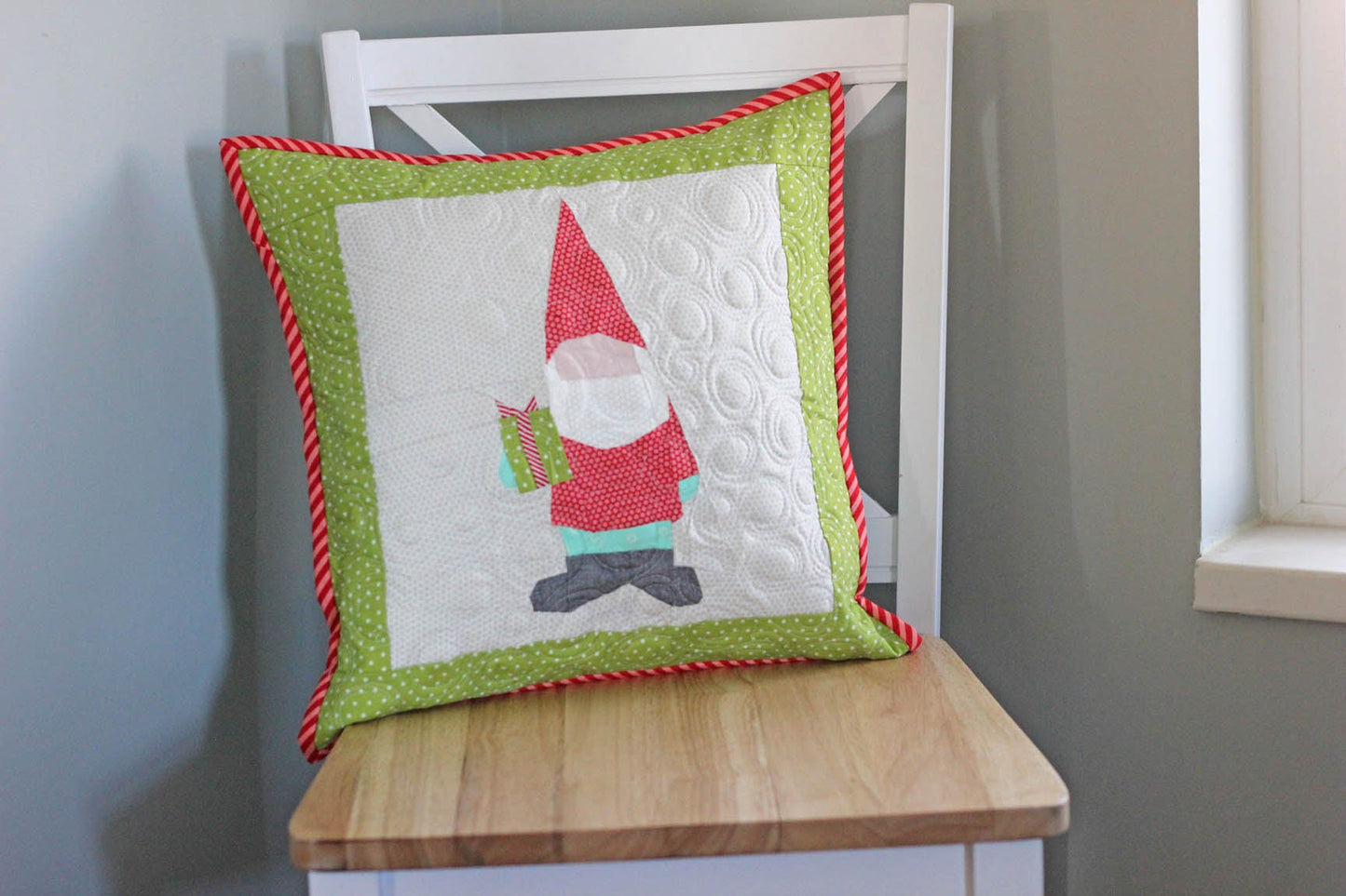 Christmas Gnome Foundation Paper Pieced Quilt Block PDF Pattern - Instant Download