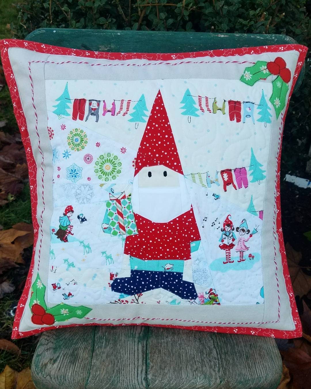 Christmas Gnome Foundation Paper Pieced Quilt Block PDF Pattern - Instant Download