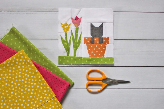 Spring Kitty Foundation Paper Piecing Quilt Block PDF Pattern - Instant Download