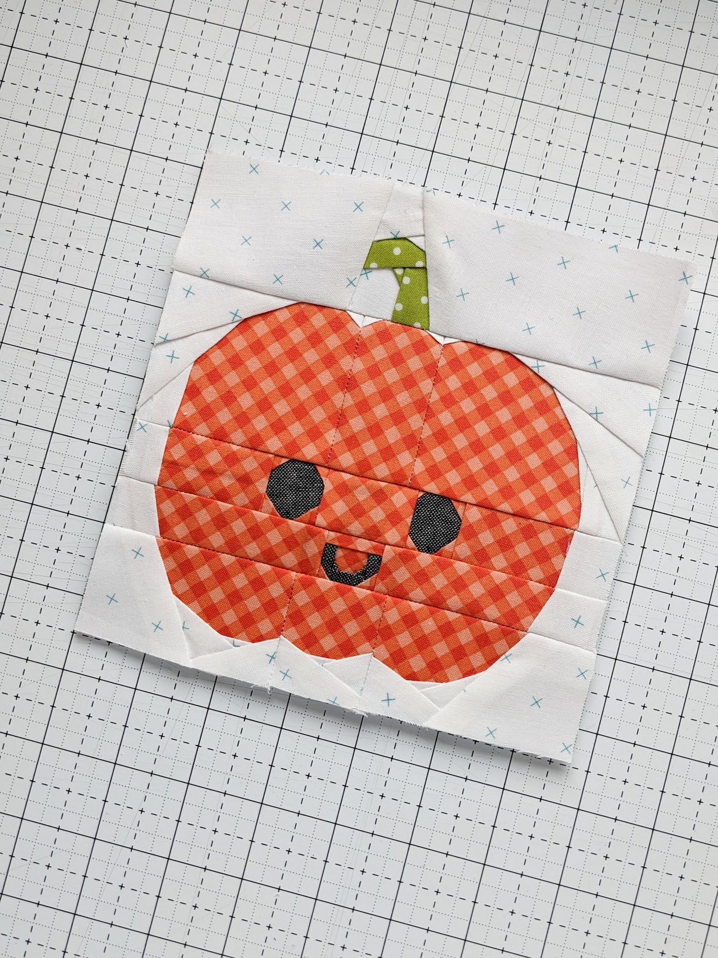 Cute Pumpkin Foundation Paper Piecing Quilt Block PDF Pattern - Instant Download